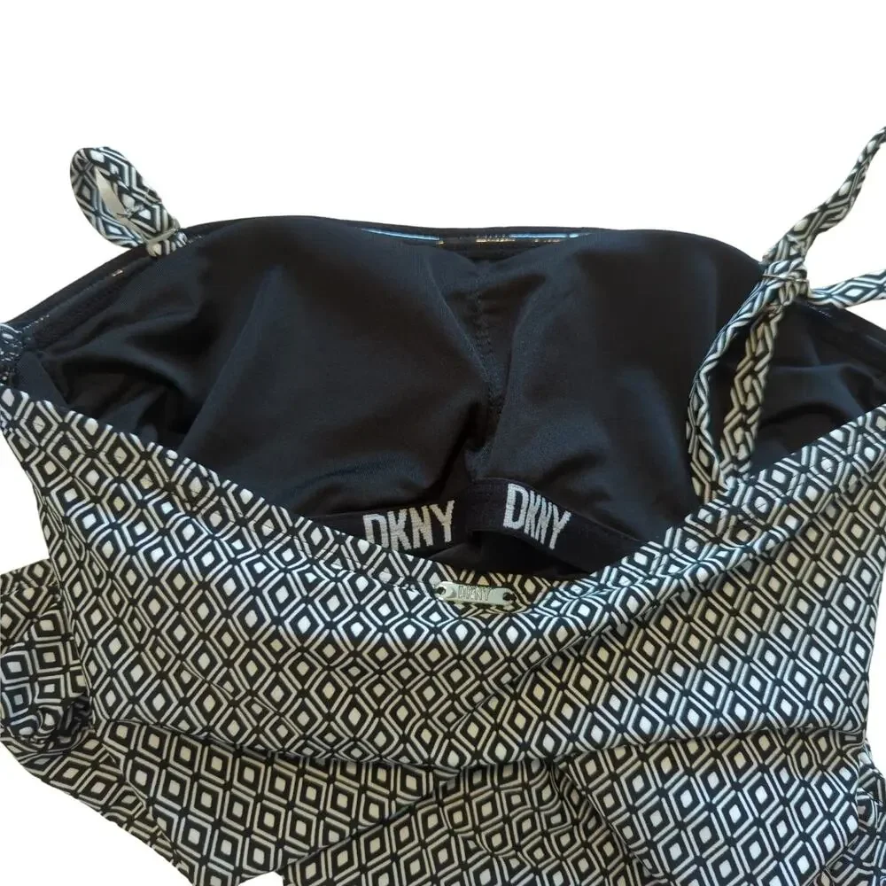 NWT DKNY Swimsuit, Removable Straps, S - Picture 9 of 10
